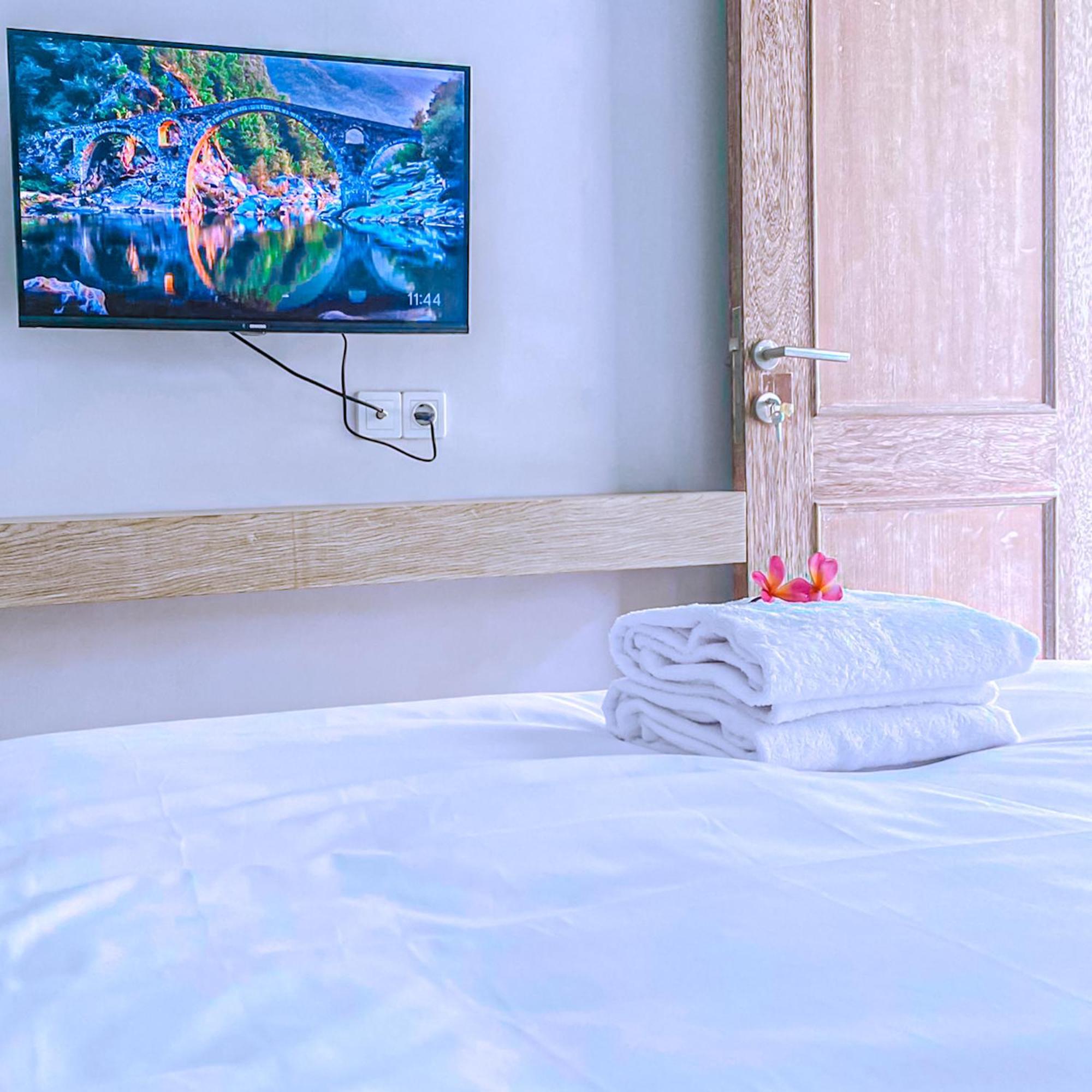 Manuver Surf And Stay Uluwatu Bali Jimbaran Eksteriør billede